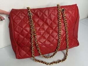 Vintage Woodward Made In Italy Red Leather Quilted Large Zip Bag Chain Strap